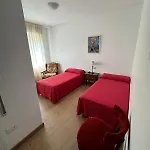 Amandi מלון 3*