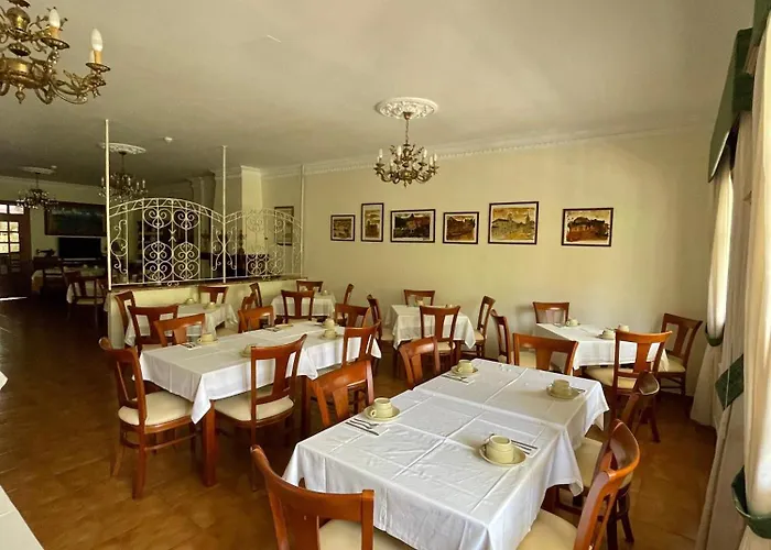 Hotel Amandi O Grove