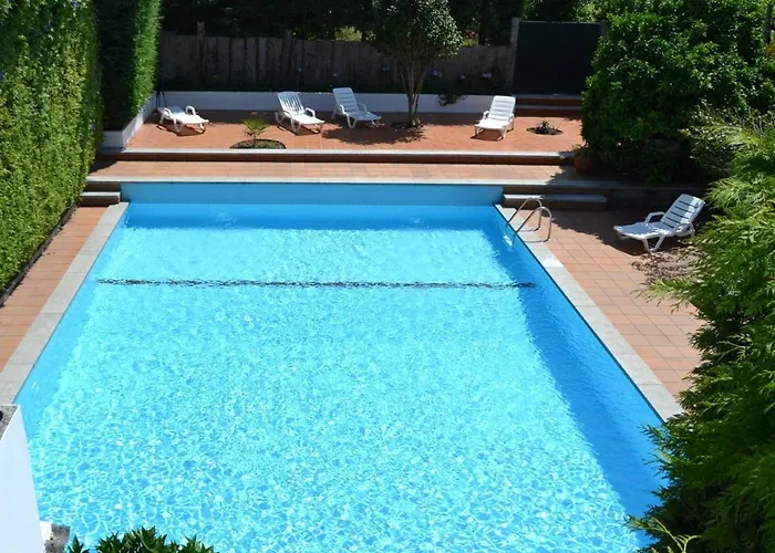 Hotel Amandi O Grove